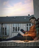 Asteria Move Bordlampe - Ruby/Rød Asteria Move Bordlampe - Ruby/Rød