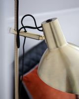 Halo Design Metropole Gulvlampe 2-arme - Messing Halo Design Metropole Gulvlampe 2-arme - Messing