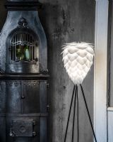 Umage Tripod Floor Lampestativ - Sort m/ Conia Mini Umage Tripod Floor Lampestativ - Sort m/ Conia Mini