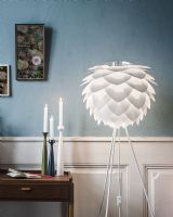 Umage Silvia Medium - Hvid - Ø50 m/ Tripod Floor Umage Silvia Medium - Hvid - Ø50 m/ Tripod Floor