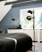 Halo Design DC Gulvlampe - 2 hoveder - Sort - Ø18 Halo Design DC Gulvlampe - 2 hoveder - Sort - Ø18