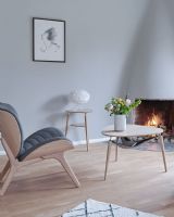 Umage EOS Mini, Hvid m/ hvid Tripod Base Umage EOS Mini, Hvid m/ hvid Tripod Base