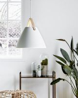 Nordlux Strap 36 - Hvid m/ brun rem Nordlux Strap 36 - Hvid m/ brun rem