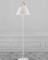 Nordlux Strap Gulvlampe - Hvid m/ brun rem Nordlux Strap Gulvlampe - Hvid m/ brun rem