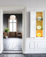 Umage Carmina Medium Hvid m/ pendel Umage Carmina Medium Hvid m/ pendel