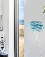 Umage Carmina Mini - Azure m/ hvid Tripod Floor Umage Carmina Mini - Azure m/ hvid Tripod Floor